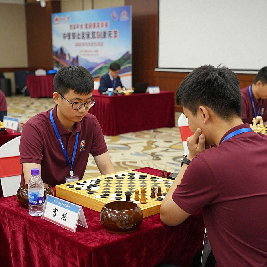 Ngọn đuốc Olympiad cờ vua 2026 và ba cái tên cần kiểm chứng trước khi tung hô