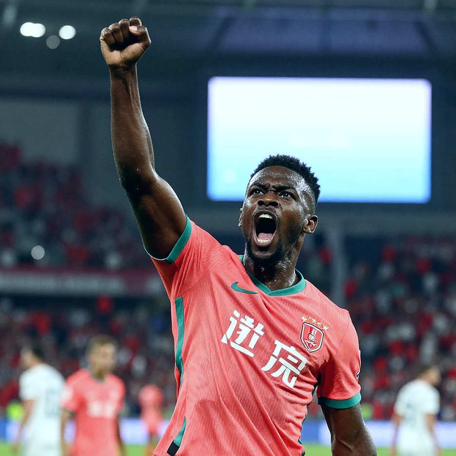 31 bàn của Xuân Son và khoảng trống tiền đạo nội mà V.League để lại