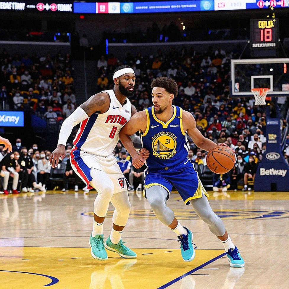 Elfrid Payton và Hợp đồng Trại của Sacramento Kings: Khi Trần Thuế Trở thành HLV Thật Sự