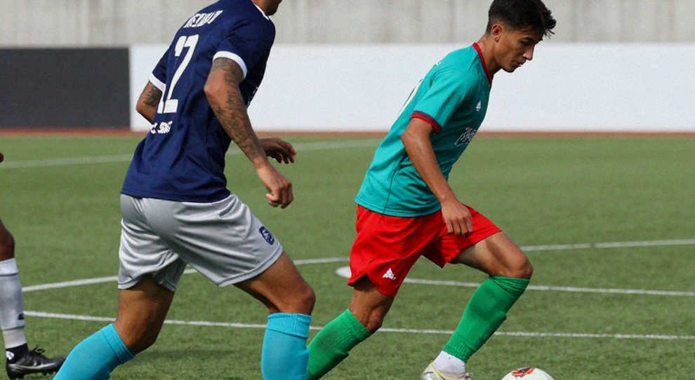Giữa tiếng vỗ tay và trang giấy trắng: Cơn khát thông tin của người hâm mộ Việt Nam mùa ASEAN Cup 2026