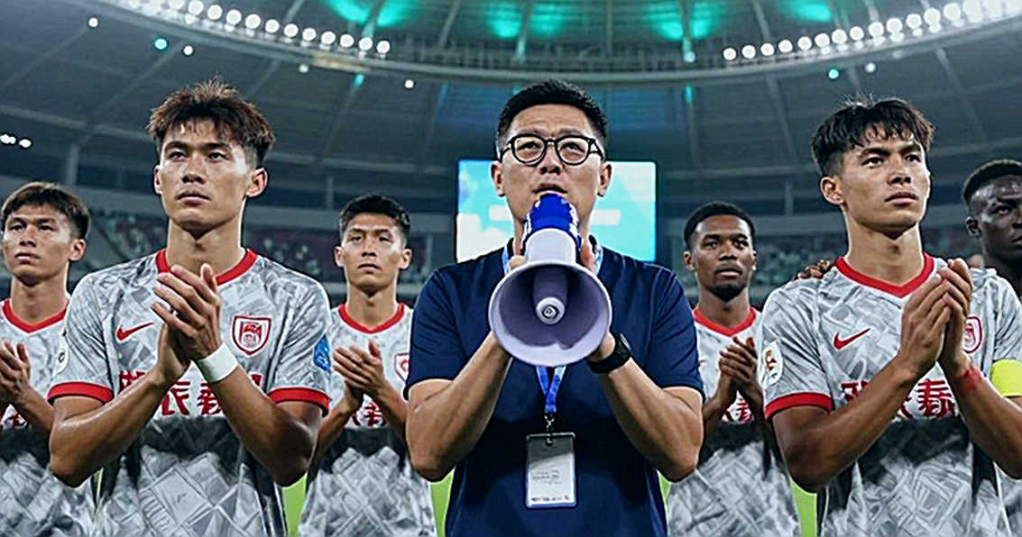 Dữ liệu rỗng, báo cáo đầy: khi ngành phân tích bóng đá bán cho bạn một lời tiên tri không có thật Dữ liệu rỗng, báo cáo đầy: khi ngành phân tích bóng đá bán cho bạn một lời tiên tri không có thật