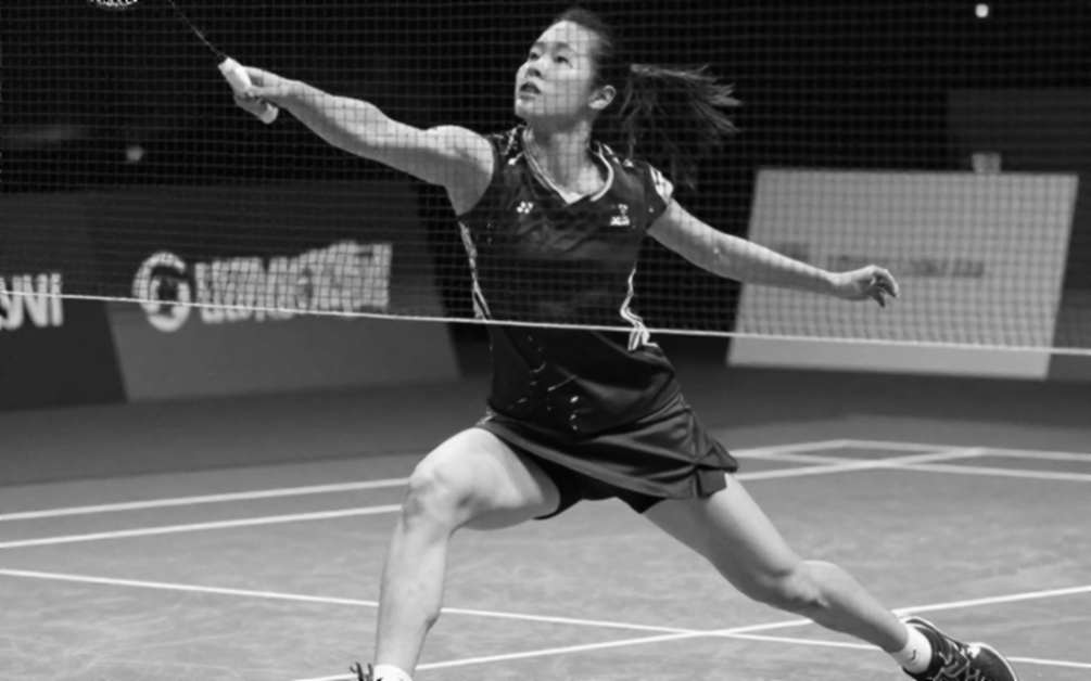 Một dòng tin ở ngày mở màn Asian Games, và mười bốn năm tôi để trống phần còn lại