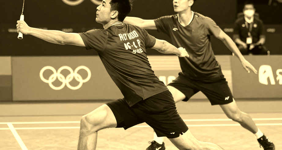 Một dòng tin ở ngày mở màn Asian Games, và mười bốn năm tôi để trống phần còn lại