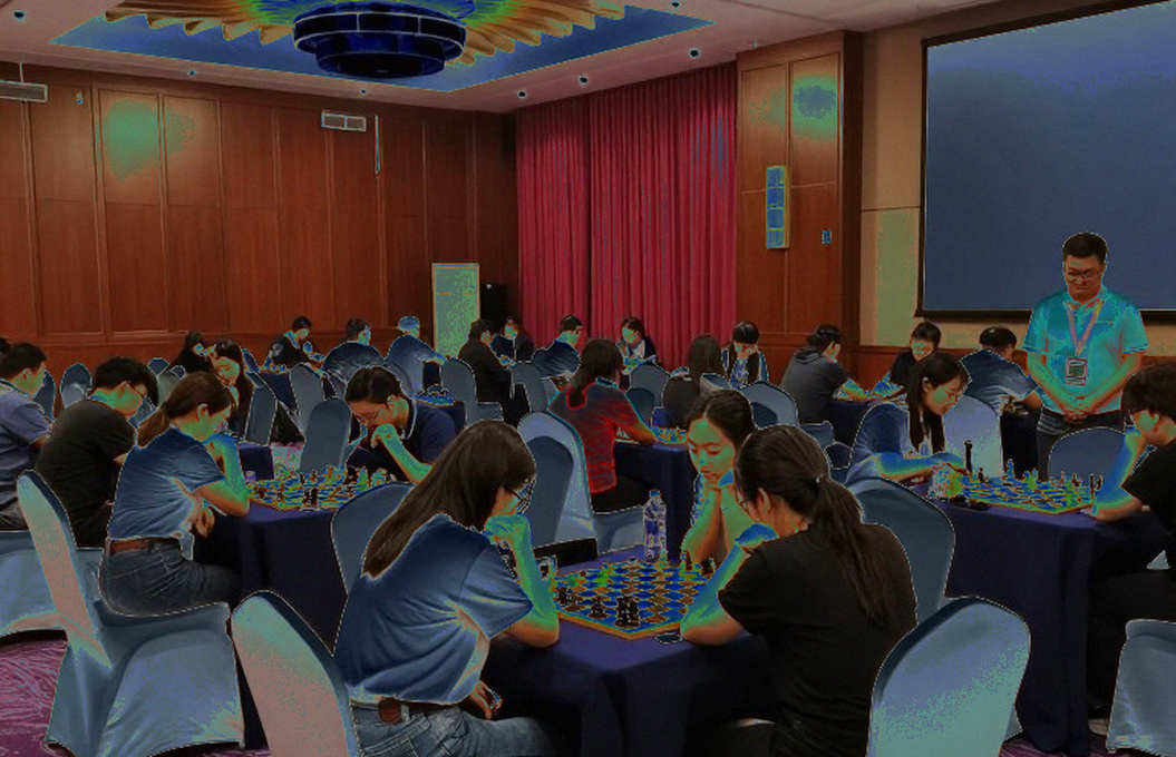 Samarkand, vòng 1: chín tỷ số 4-0 và khoảng lặng mà bảng điểm không kể