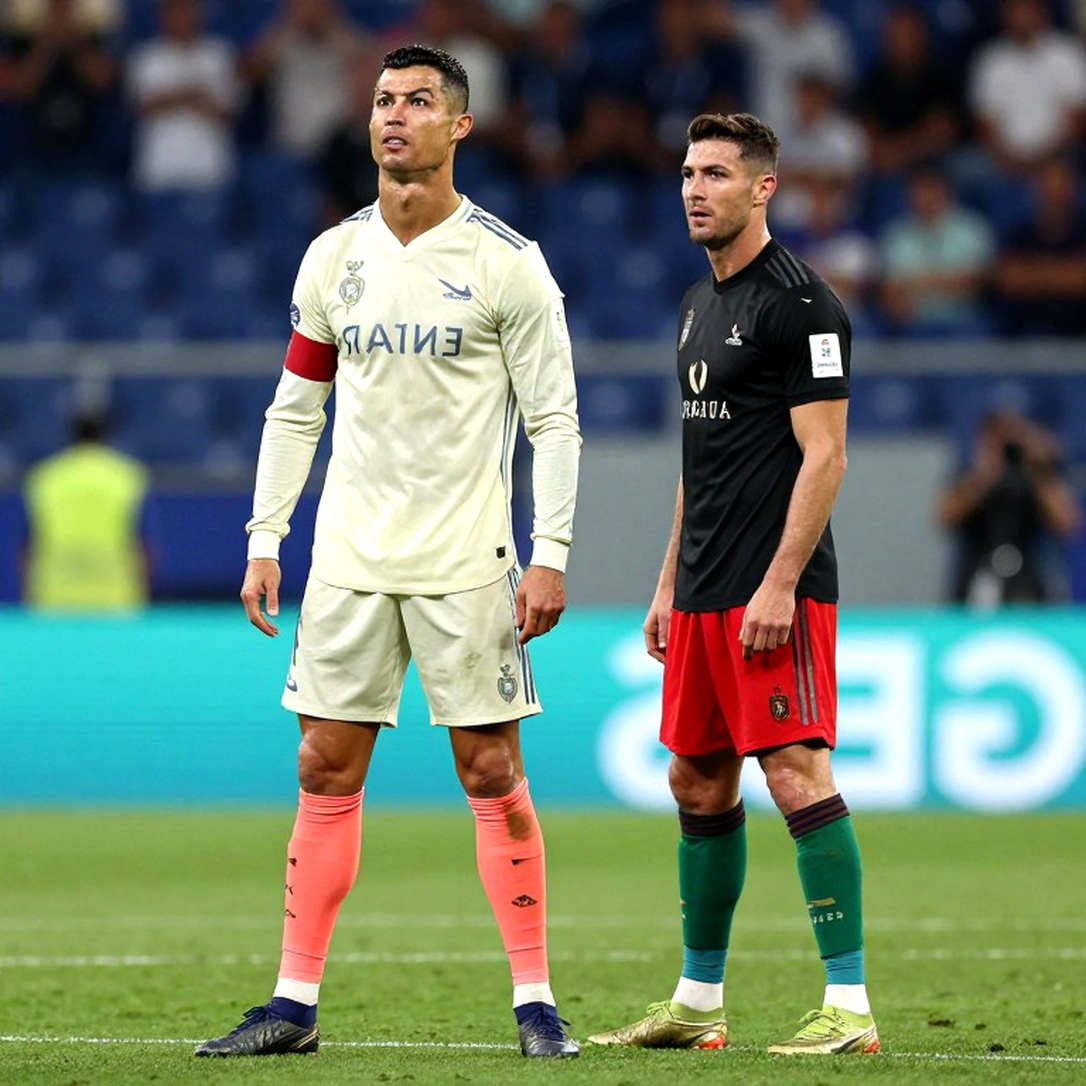 Tiago Gabriel vắng mặt ở San Siro: một chiếc cổ, một ghế trống và lỗ hổng không chiến của Lecce Tiago Gabriel vắng mặt ở San Siro: một chiếc cổ, một ghế trống và lỗ hổng không chiến của Lecce