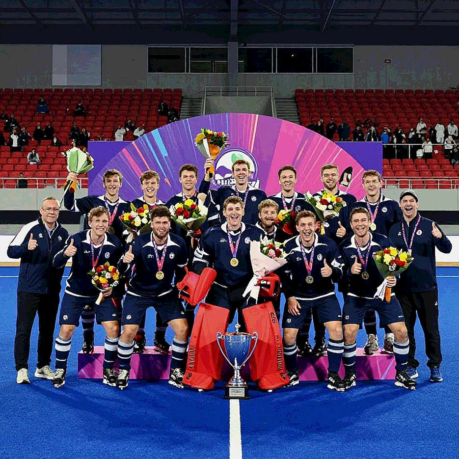 Chín mục phân tích, không một sự kiện: lỗ hổng cấu trúc trong dây chuyền nội dung esports
