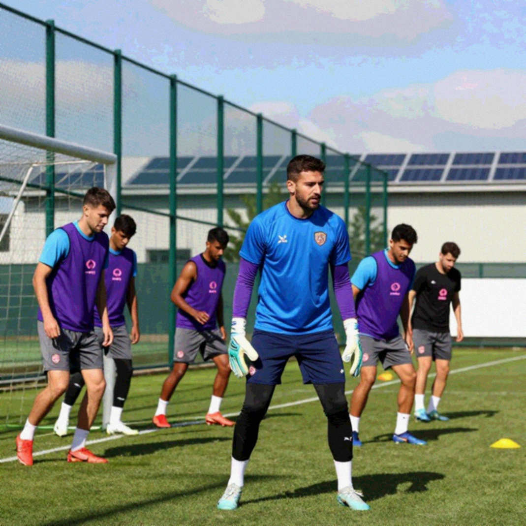 CAHN tại Gamba Osaka: Khai màn AFC Champions League Elite và ván cờ chưa lộ mặt CAHN tại Gamba Osaka: Khai màn AFC Champions League Elite và ván cờ chưa lộ mặt