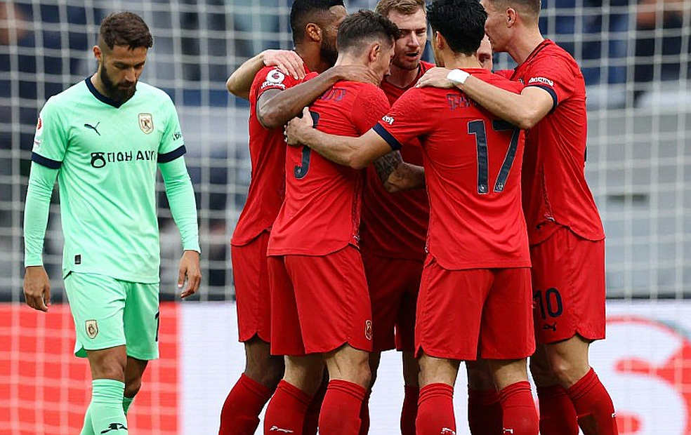 Atlético de San Luis mở cuộc điều tra vụ bạo lực khán đài ở Clásico de la 57