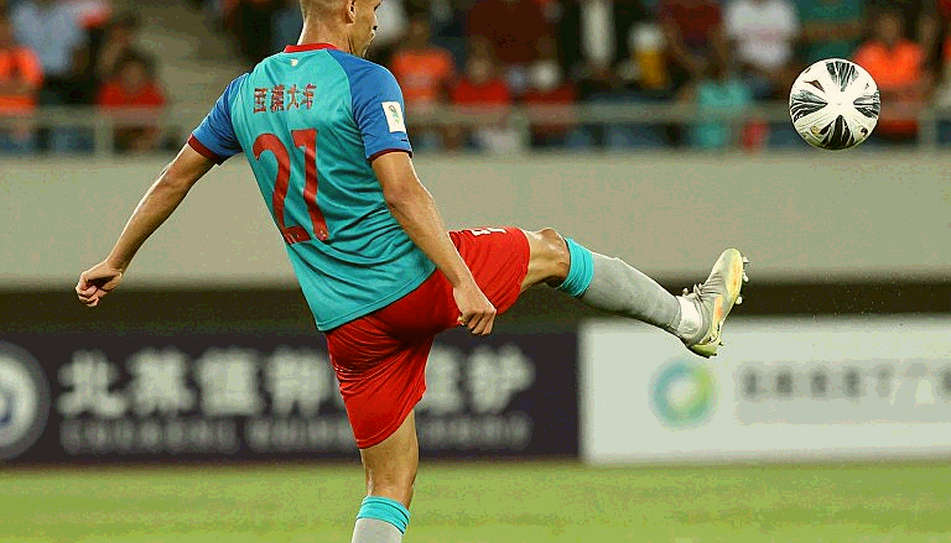Xuân Son nghỉ tám tuần: Bài toán mũi nhọn của Nam Định và đội tuyển Việt Nam trước Asian Cup 2027