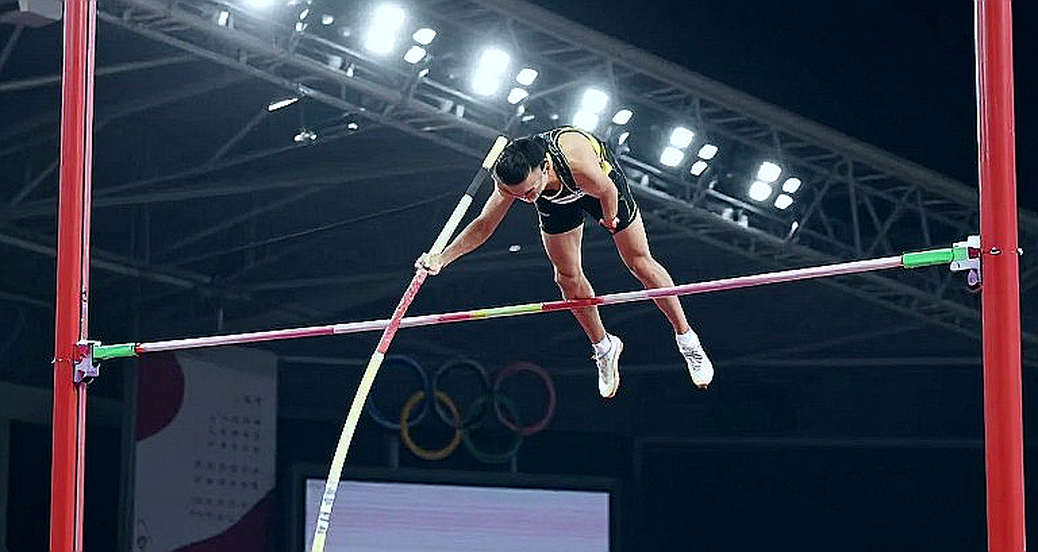 Phía sau đường chạy nữ Việt Nam: Gió, độ cao và ngày thi đấu định nghĩa một thành tích