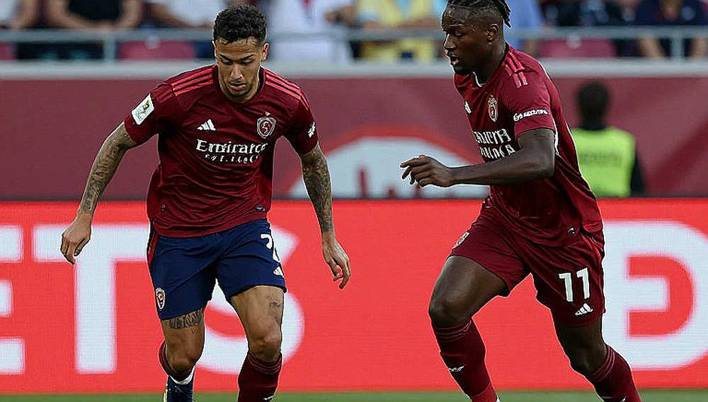Roma 2-2 Inter: Nhịp Olimpico chùng xuống và bài học về độ sâu đội hình