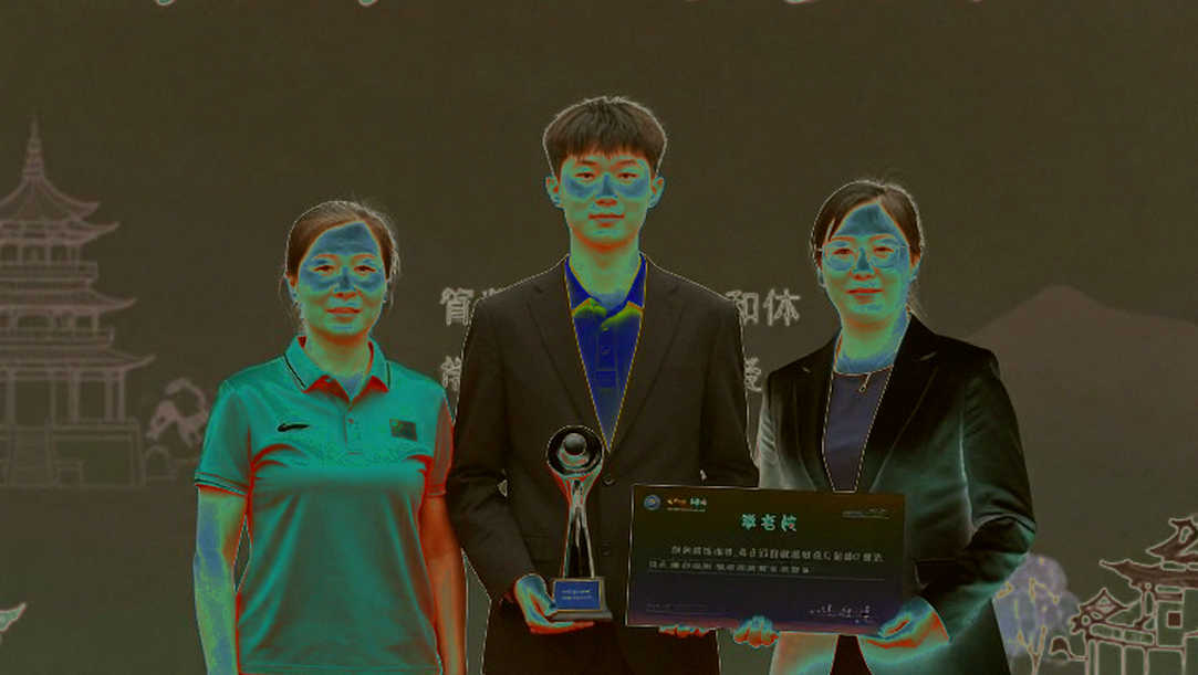 ChessBase số 225 và bài học chiến lược mang tên Bent Larsen: điều gì thực sự nằm trong 27 ván cờ ngắn