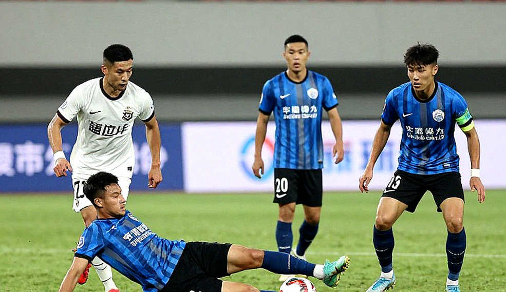 Eskişehirspor comfortably beat 2026 Akşehirspor 4-1 in the Ziraat Turkish Cup: Hasan Kaya's brace closes the contest early