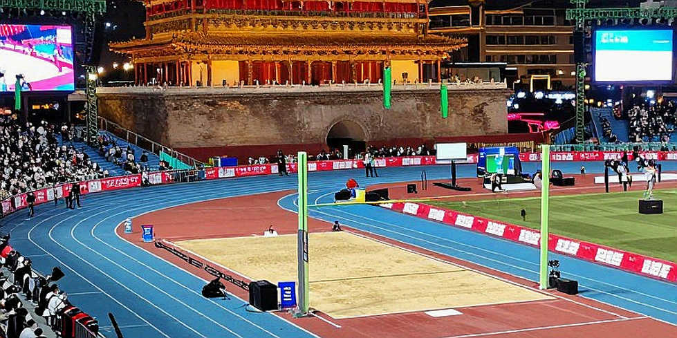 World Athletics giữ nguyên lệnh cấm Nga, Coe thừa nhận cần một lối thoát